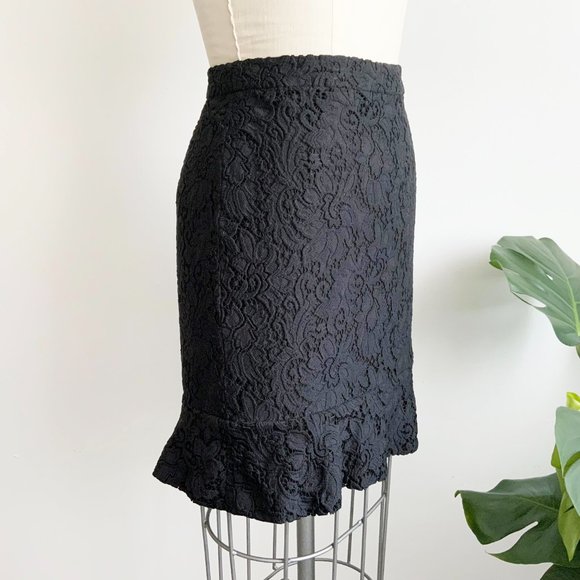 CLUB MONACO Size 2 Black Flounced Floral Laced Mini Skirt - Picture 3 of 5
